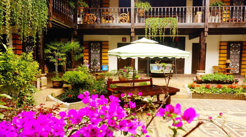 Lijiang Wangjia Courtyard Inn المظهر الخارجي الصورة