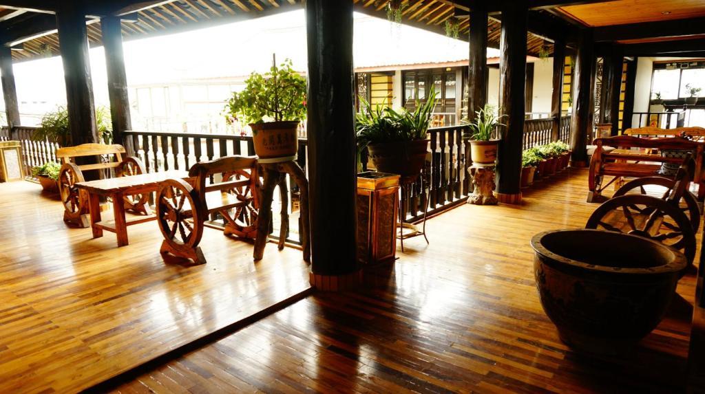 Lijiang Wangjia Courtyard Inn المظهر الخارجي الصورة
