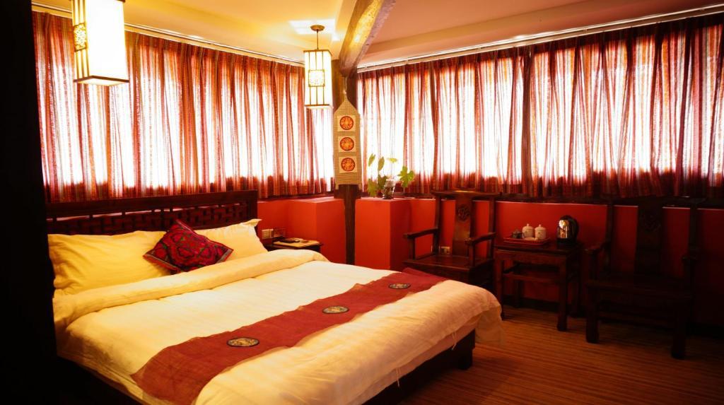 Lijiang Wangjia Courtyard Inn الغرفة الصورة